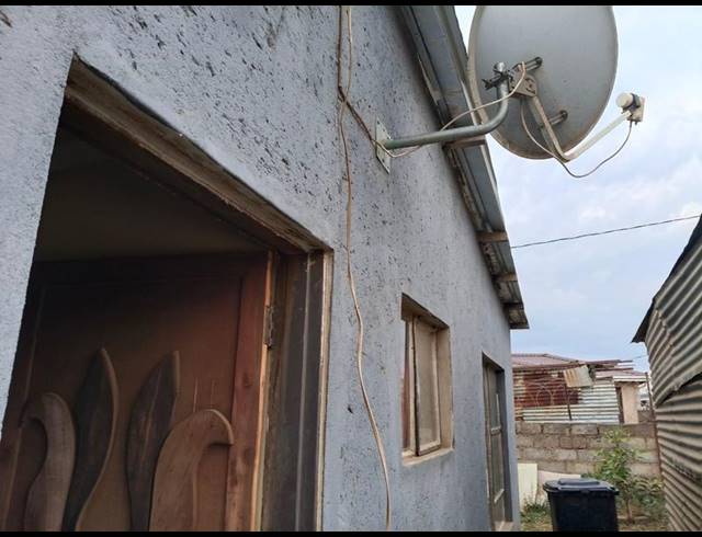 2 BEDROOM PROPERTY TO RENT IN MASHISHING